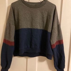 Cropped Eddie Bauer Sweatshirt XL